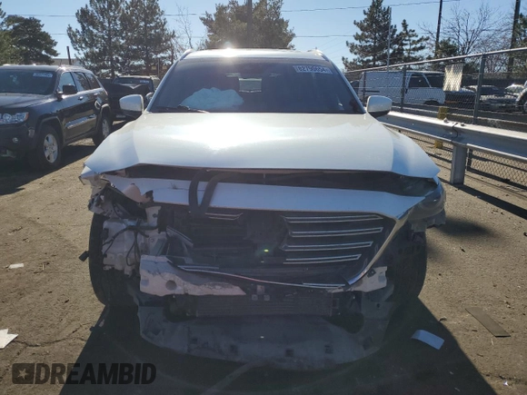 2020 Mazda CX-9 Grand Touring with VIN JM3TCBDY8L0402974, listed as a Copart auction lot 82790654 with 105,220 mi miles and Salvage Title. Bid and sale history available at carsss.com. Image 5.