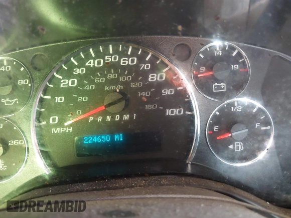 2013 Chevrolet Express Cargo with VIN 1GCWGGFA5D1117720, listed as a IAAI auction lot 41670878 with 224,650 mi miles and . Bid and sale history available at DreamBid. Image 15.