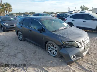 2015 Toyota Venza LE z VIN 4T3ZA3BB7FU096752, wystawiony jako IAAI lot #40954842 z przebiegiem 124 971 mil mil oraz . Historia ofert i sprzedaży dostępna na DreamBid. Obrazek 1.