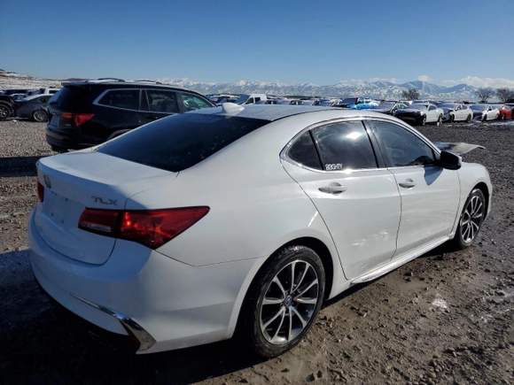 2018 Acura TLX Technology z VIN 19UUB2F56JA010636, wystawiony jako Copart lot #49726815 z przebiegiem Nie podano mil oraz Szkoda całkowita • Salvage title. Historia ofert i sprzedaży dostępna na DreamBid. Obrazek 3.