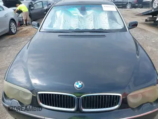 2004 BMW 7 Series 745Li z VIN WBAGN63464DS51067, wystawiony jako IAAI lot #42681232 z przebiegiem 125 088 mil mil oraz . Historia ofert i sprzedaży dostępna na DreamBid. Obrazek 10.