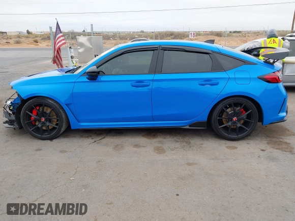 2024 Honda Civic Type R z VIN JHMFL5G44RX002487, wystawiony jako IAAI lot #41053656 z przebiegiem 8 672 mil mil oraz . Historia ofert i sprzedaży dostępna na DreamBid. Obrazek 14.