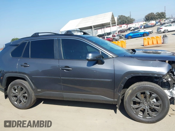 2024 Toyota RAV4 Hybrid XLE Premium with VIN 2T3B6RFV5RW058841, listed as a IAAI auction lot 41992425 with 22,073 mi miles and . Bid and sale history available at DreamBid. Image 14.