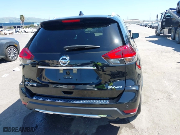 2020 Nissan Rogue SV with VIN KNMAT2MV1LP533323, listed as a IAAI auction lot 41992342 with 51,822 mi miles. Bid and sale history available at carsss.com. Image 17.