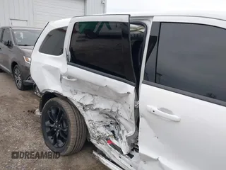 2019 Dodge Durango R/T with VIN 1C4SDJCT3KC848271, listed as a IAAI auction lot 41903122 with 85,704 mi miles and . Bid and sale history available at carsss.com. Image 6.