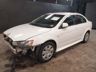 2011 Mitsubishi Lancer ES z VIN JA32U2FU5BU001075, wystawiony jako IAAI lot #41458074 z przebiegiem 120 601 mil mil oraz . Historia ofert i sprzedaży dostępna na DreamBid. Obrazek 19.