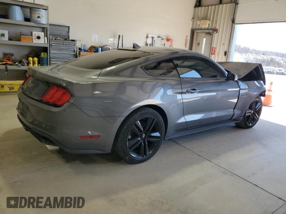 2021 Ford Mustang GT z VIN 1FA6P8CF3M5148372, wystawiony jako Copart lot #50821305 z przebiegiem 56 312 mil mil oraz Szkody całkowita. Historia ofert i sprzedaży dostępna na DreamBid. Obrazek 3.