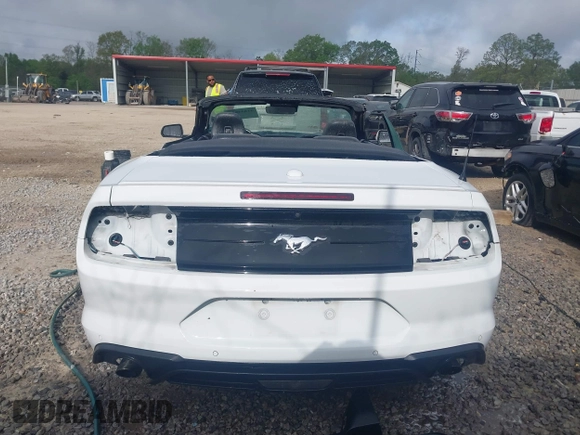 2022 Ford Mustang EcoBoost z VIN 1FATP8UHXN5124073, wystawiony jako IAAI lot #41844813 z przebiegiem 63 425 mil mil oraz . Historia ofert i sprzedaży dostępna na DreamBid. Obrazek 17.
