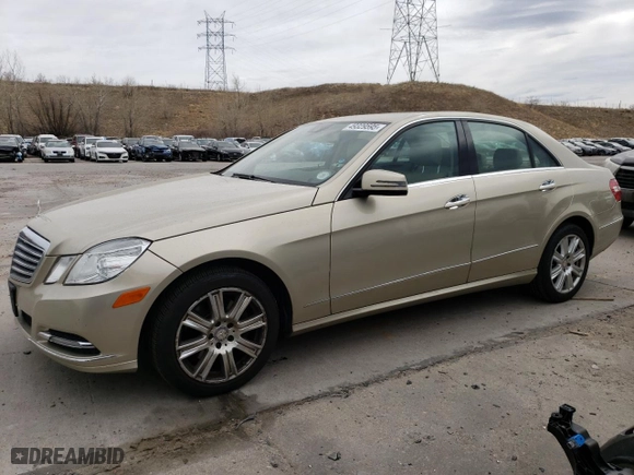 2013 Mercedes-Benz E-Class E 350 Luxury with VIN WDDHF8JB2DA669070, listed as a Copart auction lot 49329595 with 75,780 mi miles and Salvage Title. Bid and sale history available at carsss.com. Image 1.