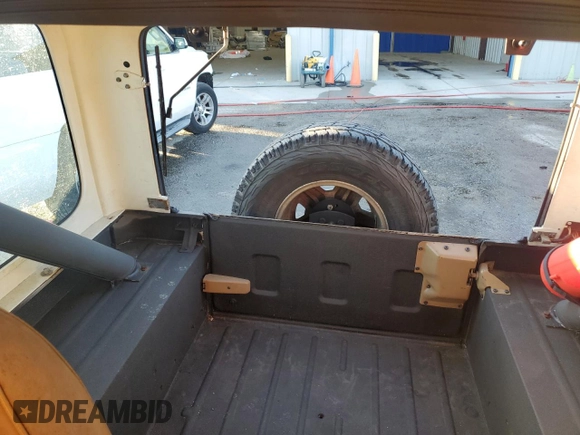1995 Jeep Wrangler S with VIN 1J4FY19P8SP243343, listed as a Copart auction lot 85281554 with 144,004 mi miles and Salvage Title. Bid and sale history available at carsss.com. Image 10.