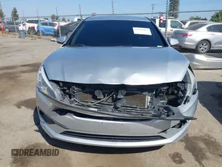 2017 Hyundai Sonata 2.4L with VIN 5NPE24AF5HH541585, listed as a IAAI auction lot 42181953 with 116,768 mi miles and . Bid and sale history available at carsss.com. Image 12.
