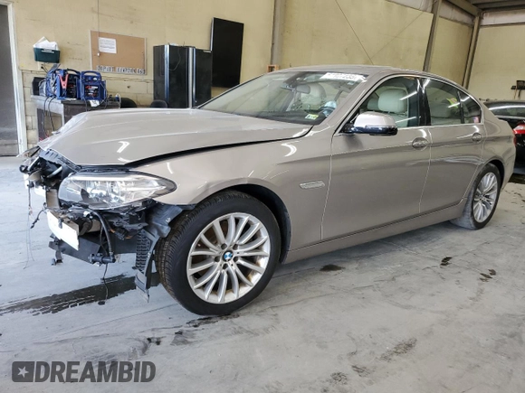 2016 BMW 5 Series 528i with VIN WBA5A5C54GD529359, listed as a Copart auction lot 61907235 with 111,621 mi miles and Salvage title. Bid and sale history available at DreamBid. Image 1.