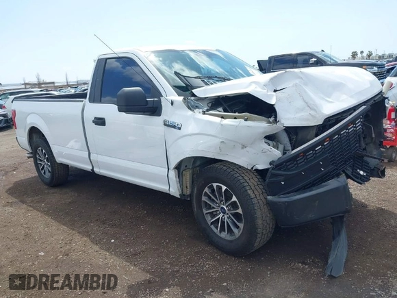 2016 Ford F-150 XL with VIN 1FTMF1C89GKD96872, listed as a IAAI auction lot 41952031 with 232,392 mi miles. Bid and sale history available at carsss.com. Image 1.