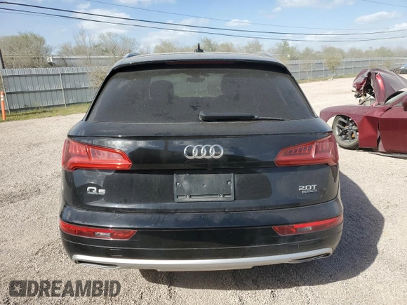 2018 Audi Q5 Premium with VIN WA1ANAFY0J2014179, listed as a Copart auction lot 49273945 with 114,833 mi miles and Clean Title. Bid and sale history available at carsss.com. Image 6.