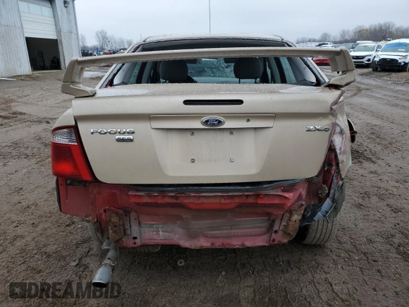 2006 Ford Focus S with VIN 1FAHP34N66W199170, listed as a Copart auction lot 82226114 with 193,281 mi miles and Non Repairable. Bid and sale history available at carsss.com. Image 6.