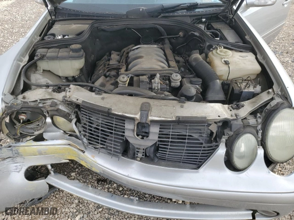2000 Mercedes-Benz CLK-Class with VIN WDBLJ70G4YF137126, listed as a Copart auction lot 83312064 with 0 mi miles and Salvage Title. Bid and sale history available at carsss.com. Image 13.