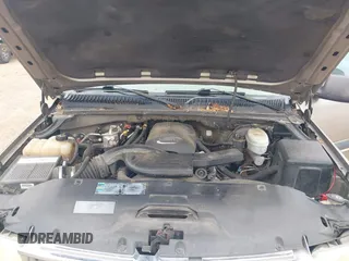 2003 Chevrolet Tahoe LS with VIN 1GNEC13V53R159937, listed as a IAAI auction lot 42138292 with 256,395 mi miles. Bid and sale history available at carsss.com. Image 10.