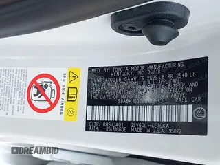2018 Lexus ES 350 z VIN 58ABK1GG2JU109943, wystawiony jako IAAI lot #42356109 z przebiegiem 14 143 mil mil oraz . Historia ofert i sprzedaży dostępna na DreamBid. Obrazek 9.