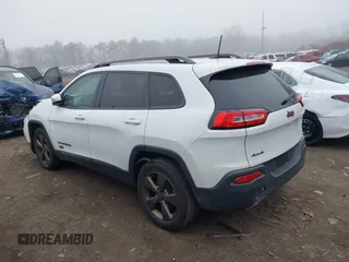 2017 Jeep Cherokee Latitude с VIN 1C4PJMCS1HW509295, выставлен на аукционе IAAI как лот 41909890 с пробегом 97 947 миль миль и . История ставок и продаж доступна на DreamBid. Изображение 14.