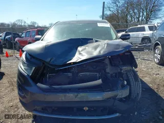 2017 Ford Edge SEL with VIN 2FMPK3J85HBB37746, listed as a IAAI auction lot 41648958 with 136,010 mi miles. Bid and sale history available at carsss.com. Image 13.