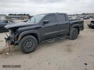 2024 Nissan Frontier PRO-4X with VIN 1N6ED1EK6RN605079, listed as a Copart auction lot 44513245 with 6,914 mi miles and Salvage Title. Bid and sale history available at carsss.com. Image 1.