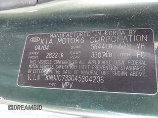 2004 Kia Sorento LX with VIN KNDJC733045304206, listed as a IAAI auction lot 41899253 with 134,711 mi miles. Bid and sale history available at carsss.com. Image 9.