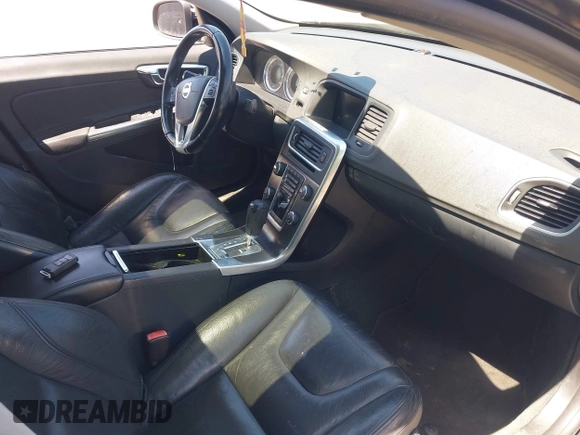 2012 Volvo S60 T5 с VIN YV1622FS4C2142489, выставлен на аукционе IAAI как лот 42234409 с пробегом 218 907 миль миль и . История ставок и продаж доступна на DreamBid. Изображение 5.