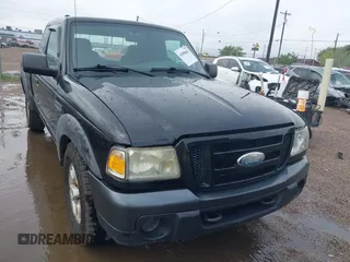 2008 Ford Ranger XLT with VIN 1FTZR45E28PA67422, listed as a IAAI auction lot 41898667 with 163,823 mi miles. Bid and sale history available at carsss.com. Image 1.