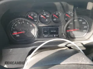 2024 Chevrolet Silverado 1500 with VIN 3GCPDAEK1RG258345, listed as a Copart auction lot 47882665 with 17,770 mi miles and Salvage Title. Bid and sale history available at DreamBid. Image 9.