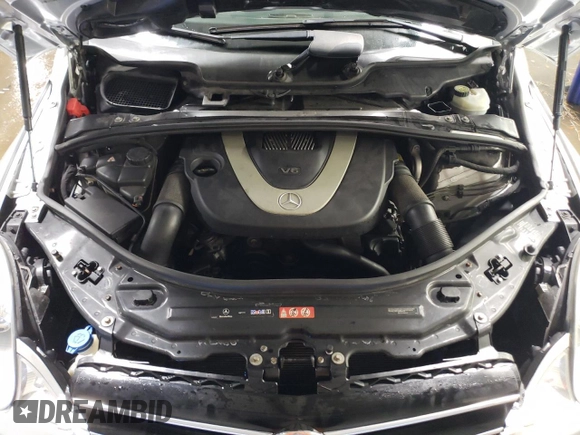 2009 Mercedes-Benz R 3.5L with VIN 4JGCB65E49A092179, listed as a Copart auction lot 46138045 with 157,021 mi miles and Salvage Title. Bid and sale history available at DreamBid. Image 11.