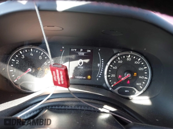 2018 Jeep Renegade Altitude with VIN ZACCJABB6JPG97376, listed as a IAAI auction lot 41424095 with 133,261 mi miles and . Bid and sale history available at DreamBid. Image 7.