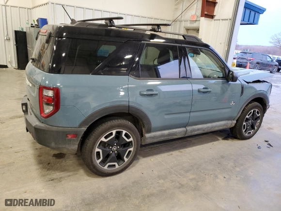 2021 Ford Bronco Sport Outer Banks with VIN 3FMCR9C63MRA51808, listed as a Copart auction lot 83450334 with NaN miles and Salvage Title. Bid and sale history available at carsss.com. Image 3.