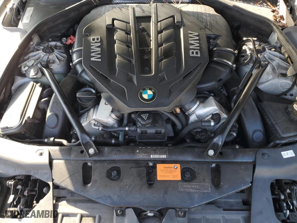 2012 BMW 6 Series 650i with VIN WBALZ3C54CDL72480, listed as a Copart auction lot 82797714 with 114,154 mi miles and Clean Title. Bid and sale history available at carsss.com. Image 11.