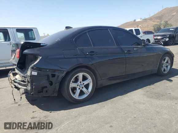 2015 BMW 3 Series 328i z VIN WBA3C1C58FK121855, wystawiony jako Copart lot #61257755 z przebiegiem 96 566 mil mil oraz Szkoda całkowita • Salvage title. Historia ofert i sprzedaży dostępna na DreamBid. Obrazek 3.