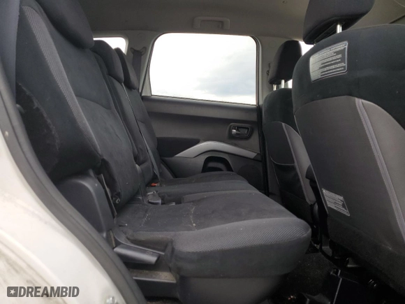 2008 Mitsubishi Outlander XLS with VIN JA4MT41X18Z013563, listed as a Copart auction lot 83384514 with 148,032 mi miles and Salvage Title. Bid and sale history available at carsss.com. Image 11.