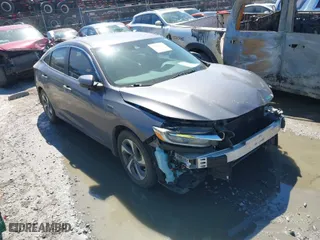 2019 Honda Insight EX with VIN 19XZE4F50KE029494, listed as a IAAI auction lot 41801571 with 117,555 mi miles. Bid and sale history available at carsss.com. Image 1.