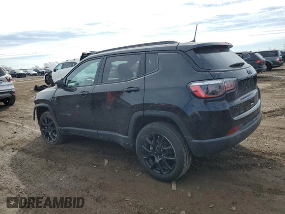 2022 Jeep Compass Altitude with VIN 3C4NJDBB7NT194299, listed as a Copart auction lot 46697265 with 21,809 mi miles and Salvage Title. Bid and sale history available at carsss.com. Image 2.