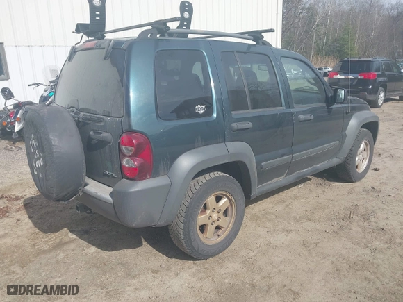 2006 Jeep Liberty Sport with VIN 1J4GL48K46W174723, listed as a IAAI auction lot 42036412 with 151,377 mi miles. Bid and sale history available at carsss.com. Image 4.