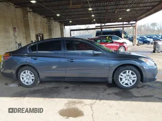 2009 Nissan Altima 2.5 SL with VIN 1N4AL21EX9N404219, listed as a IAAI auction lot 41979555 with 160,477 mi miles. Bid and sale history available at carsss.com. Image 13.