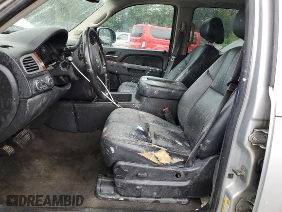 2013 Chevrolet Avalanche LT with VIN 3GNTKFE74DG336954, listed as a Copart auction lot 63599945 with 187,964 mi miles and Clean title. Bid and sale history available at DreamBid. Image 7.