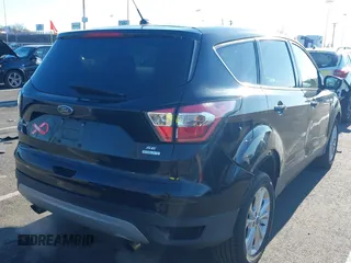 2017 Ford Escape SE with VIN 1FMCU0GD8HUE44687, listed as a IAAI auction lot 41693772 with 132,701 mi miles. Bid and sale history available at carsss.com. Image 4.