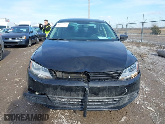 2011 Volkswagen Jetta Sedan S with VIN 3VW2K7AJ7BM374332, listed as a IAAI auction lot 41541354 with 142,306 mi miles. Bid and sale history available at carsss.com. Image 6.