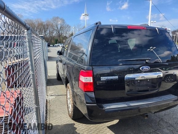 2013 Ford Expedition EL Limited with VIN 1FMJK1K51DEF21343, listed as a IAAI auction lot 41562227 with 1 mi miles. Bid and sale history available at carsss.com. Image 3.