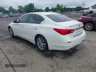 2014 Infiniti Q50 with VIN JN1BV7AP1EM670108, listed as a IAAI auction lot 42428330 with 260,478 mi miles and . Bid and sale history available at DreamBid. Image 3.