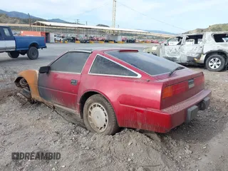 1988 Nissan 300ZX z VIN JN1HZ14S0JX271792, wystawiony jako IAAI lot #41457761 z przebiegiem Nie podano mil oraz . Historia ofert i sprzedaży dostępna na DreamBid. Obrazek 3.