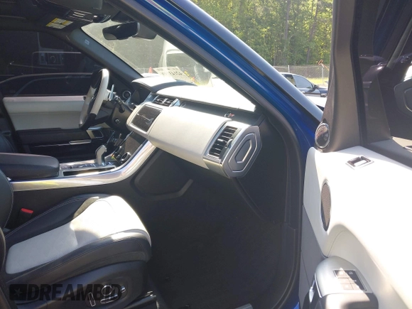 2021 Land Rover Range Rover Sport SVR with VIN SALWZ2RE4MA781110, listed as a IAAI auction lot 42143199 with 26,473 mi miles and . Bid and sale history available at DreamBid. Image 5.