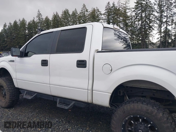 2014 Ford F-150 XL with VIN 1FTFW1EF1EKF65204, listed as a IAAI auction lot 41669195 with 84,882 mi miles. Bid and sale history available at carsss.com. Image 15.