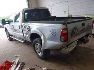 2013 Ford F-250 XL with VIN 1FT7W2B65DEA54347, listed as a IAAI auction lot 42509845 with 106,823 mi miles and . Bid and sale history available at DreamBid. Image 3.