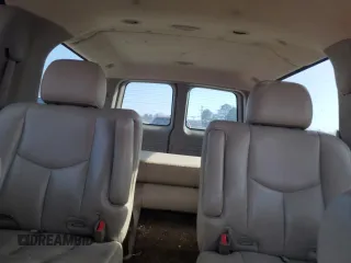 2004 Chevrolet Suburban LS with VIN 3GNFK16Z74G230403, listed as a Copart auction lot 48772155 with 0 mi miles and Salvage Title. Bid and sale history available at carsss.com. Image 10.