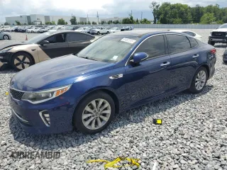 2018 Kia Optima S z VIN 5XXGT4L34JG241322, wystawiony jako Copart lot #61467315 z przebiegiem 53 301 mil mil oraz Szkoda całkowita • Salvage title. Historia ofert i sprzedaży dostępna na DreamBid. Obrazek 1.